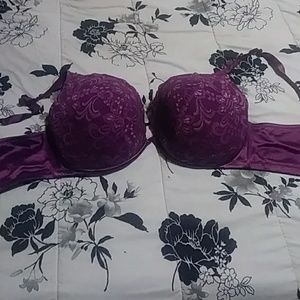 Size 44DD bra